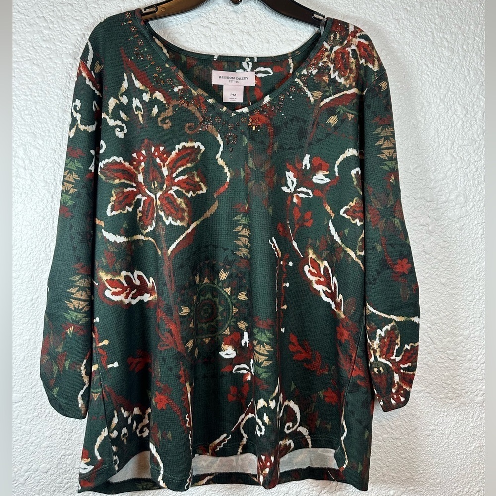 Allison Daley Petites Embellished Floral Top Blouse Size PM Women’s 3/4 Sleeve